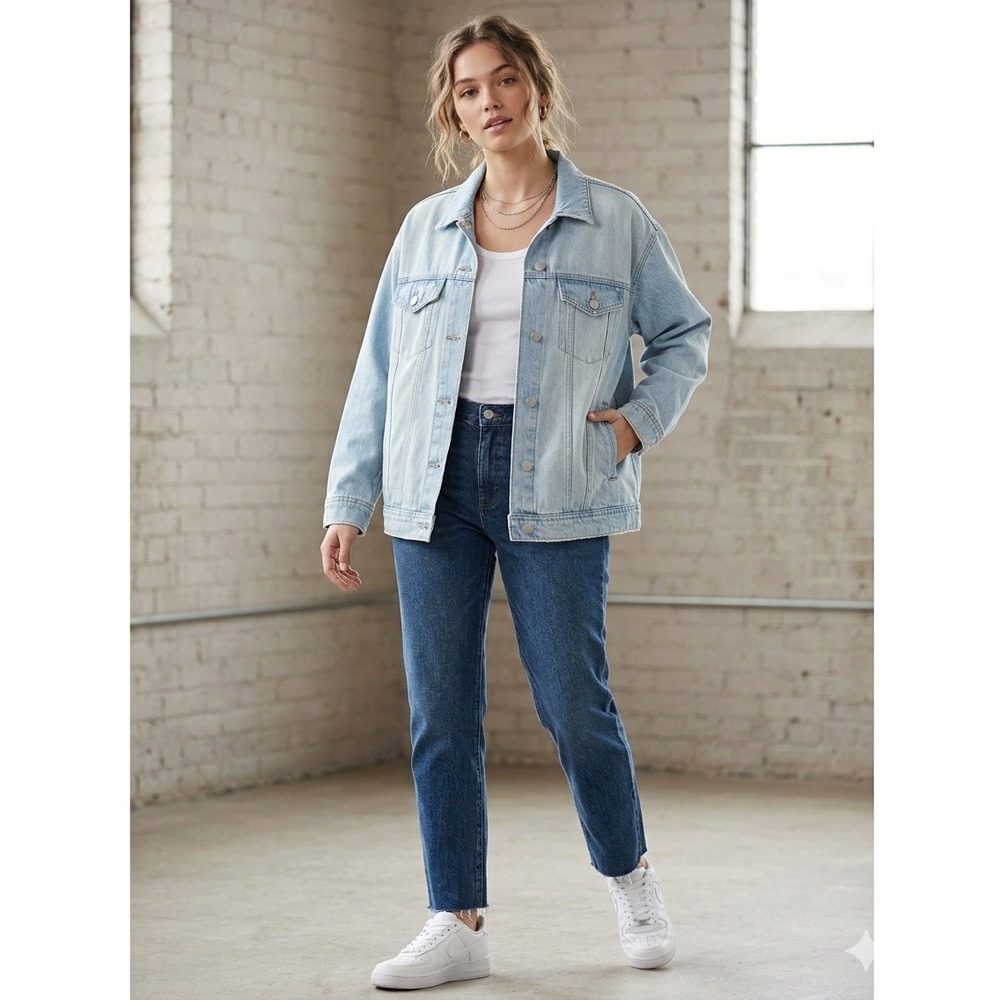 Universal Threads Demin Jacket Light Wash Blue Size XL 100% Cotton NWT MSRP $40
